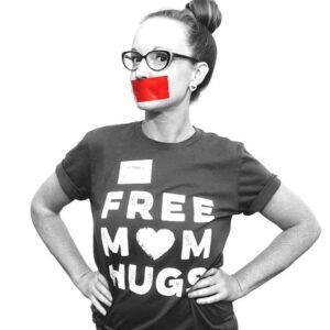 lisa kessler peters free mom hugs